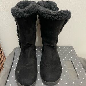 Girls Tall Black Suede-Like Faux Fur-Lined Boots Size 2